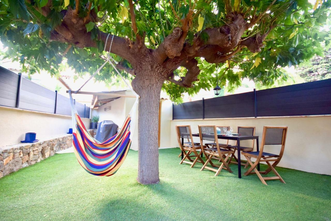 Charmante Maison Centre-Ville Sainte-Maxime, Plages A 2 Pas Εξωτερικό φωτογραφία